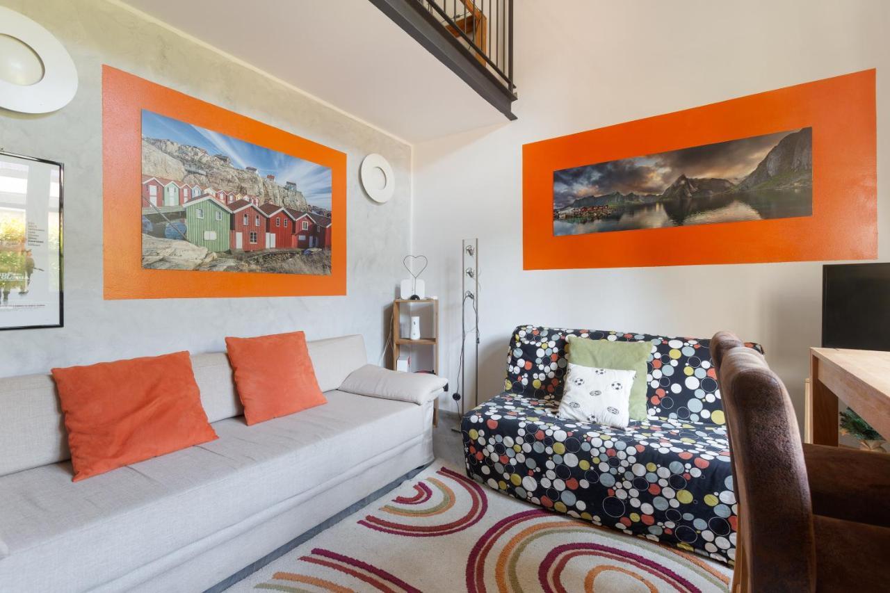Guesthost - Milano Vigentino Loft With Terrace Exterior photo