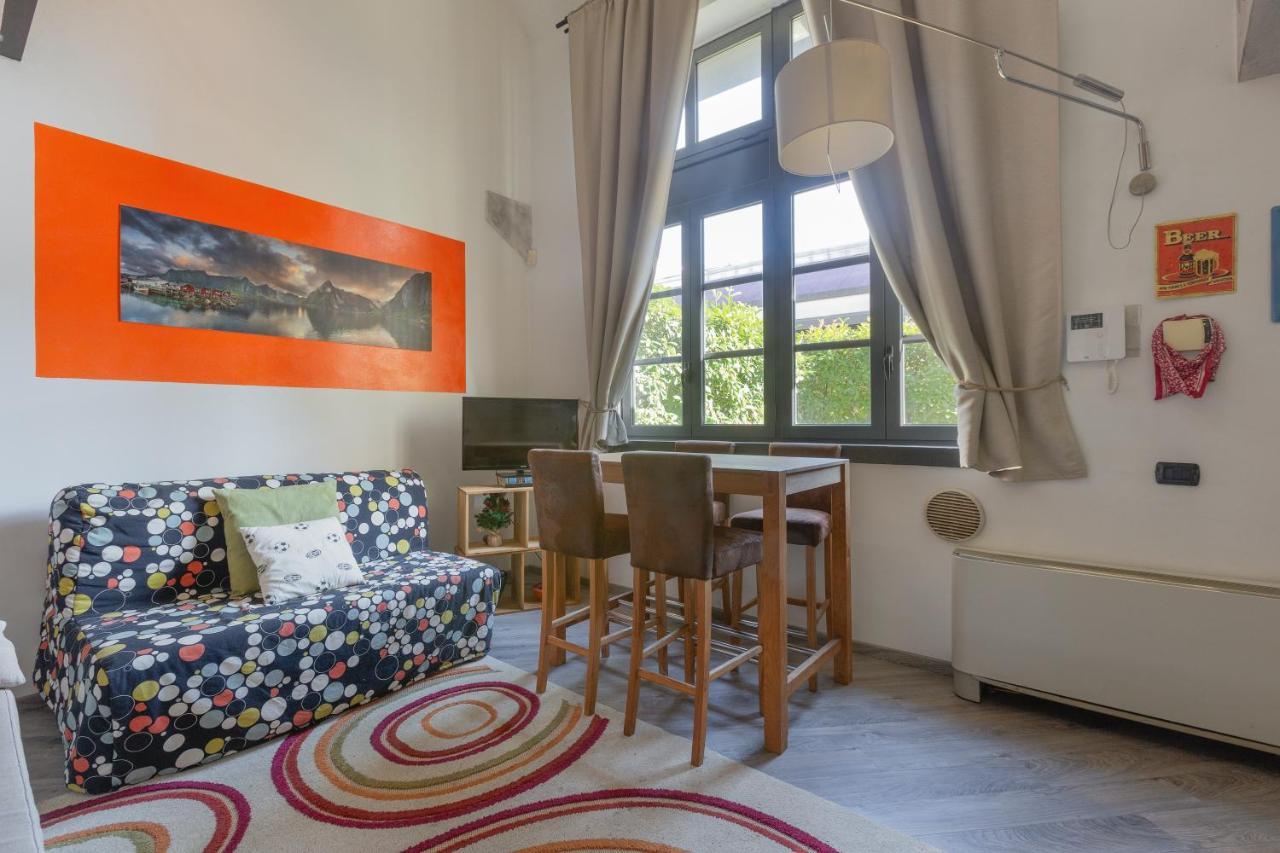 Guesthost - Milano Vigentino Loft With Terrace Exterior photo